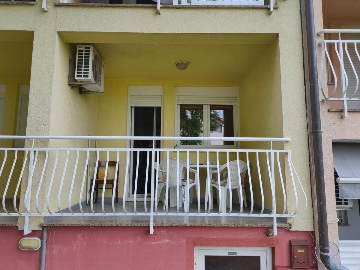 Apartmán Apartman Bela Pula Exteriér fotografie