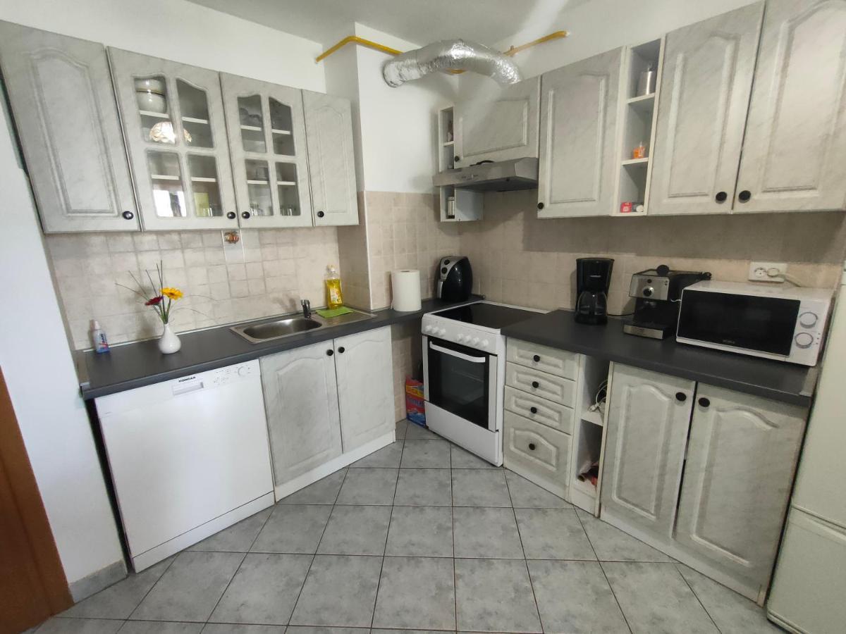 Apartmán Apartman Bela Pula Exteriér fotografie