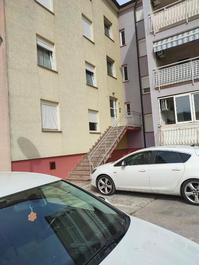 Apartmán Apartman Bela Pula Exteriér fotografie